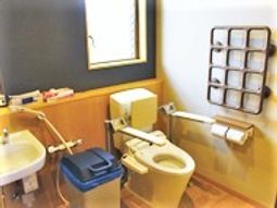明るいトイレスペース