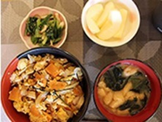 色とりどりの健康的な食事