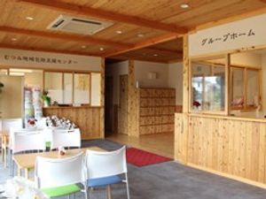 木目調のロビー  