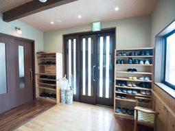 清潔な玄関エリア