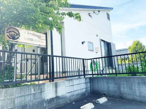 リッツ 訪問看護リハビリステーション かぎやの外観