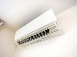 エアコン設置の様子