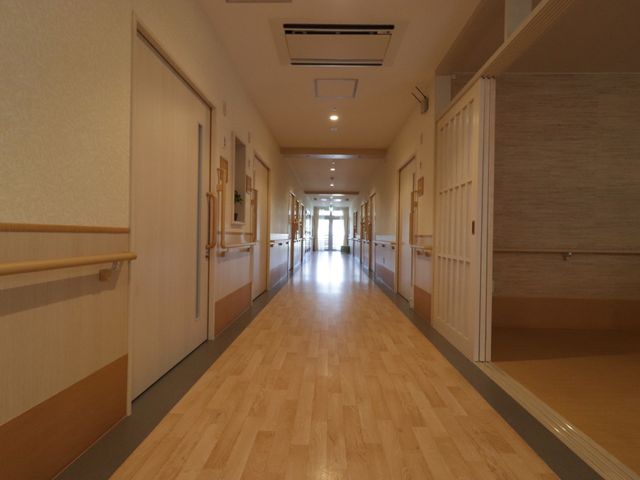清潔感のある廊下