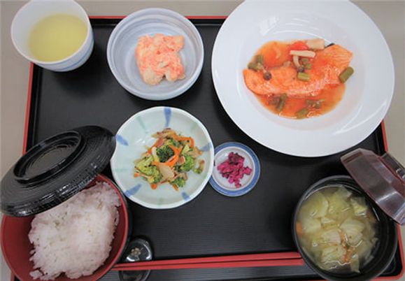 調理された食事
