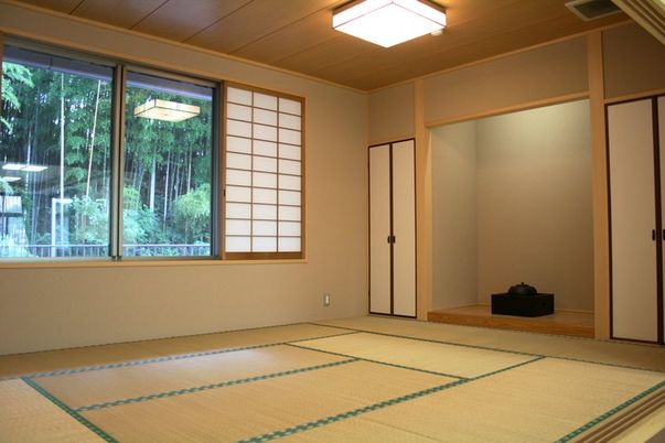 広々とした和室