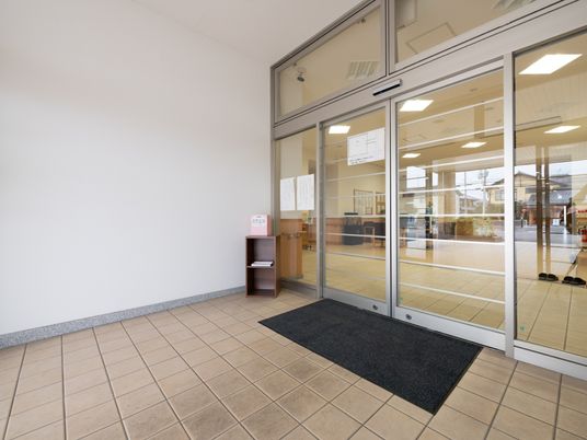 明るいエントランス