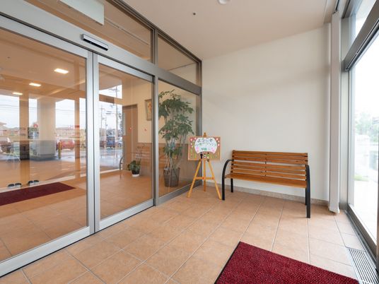 広々としたエントランス