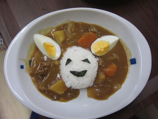 楽しい顔のカレーライス