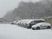 雪に覆われた駐車場  