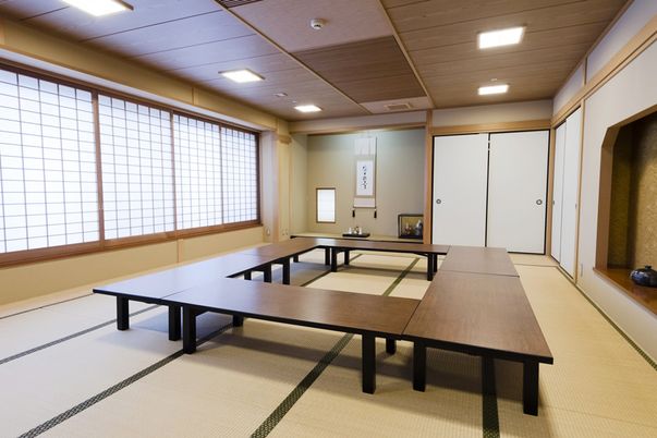 落ち着いた和室