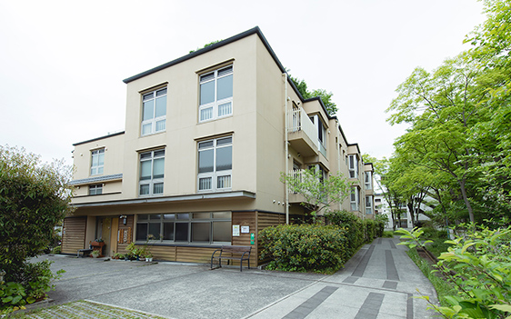 特別養護老人ホーム はなぞのの外観