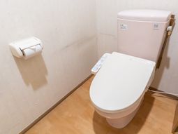 設備充実の介護トイレ