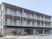 3階建ての外観  
