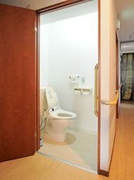 バリアフリートイレ