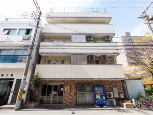 清潔感ある施設の外観