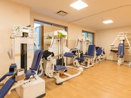 明るい機能訓練室