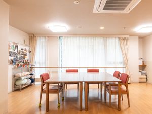 明るい洋室