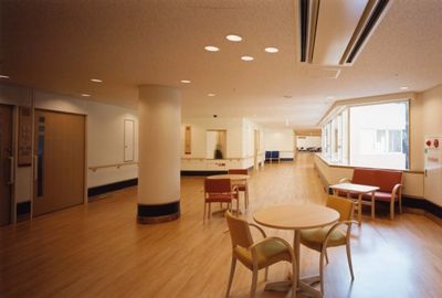 広々とした空間廊下