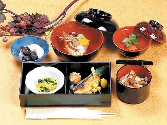 和食スタイルのお食事