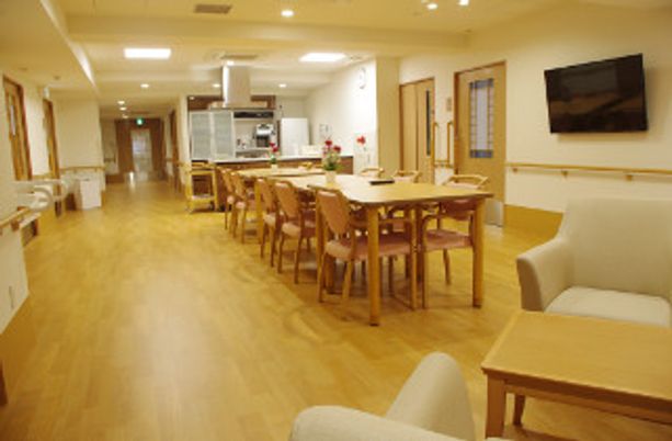 ゆったりとしたダイニングルーム