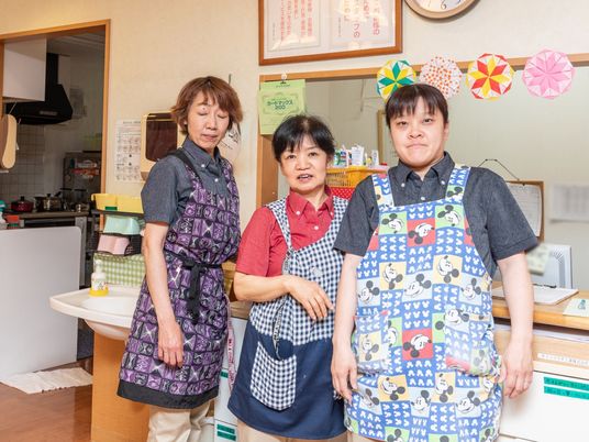 和気あいあいとしたスタッフ