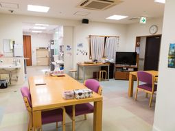 共有スペースの明るい一角