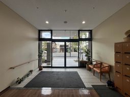 広々としたロビー