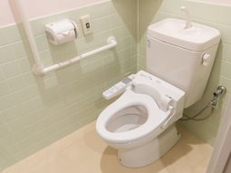 バリアフリーの洗面トイレ