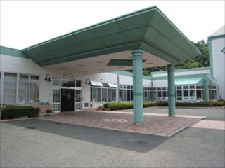 介護老人保健施設 あしろ苑の外観