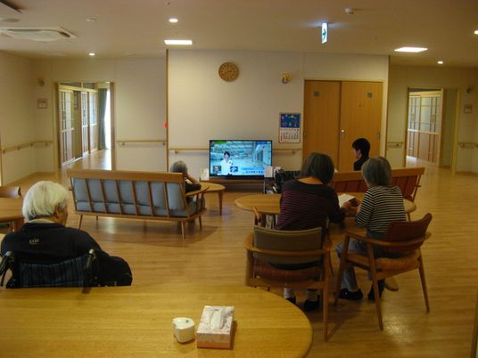 居心地の良いラウンジ