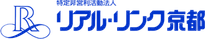 法人名が表示された看板