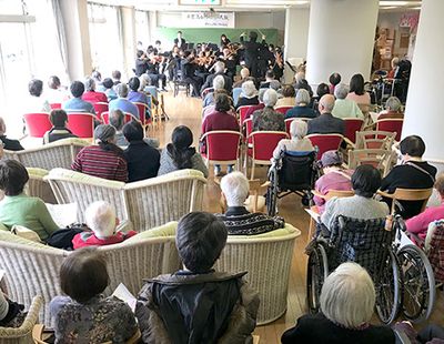 音楽イベントの室内