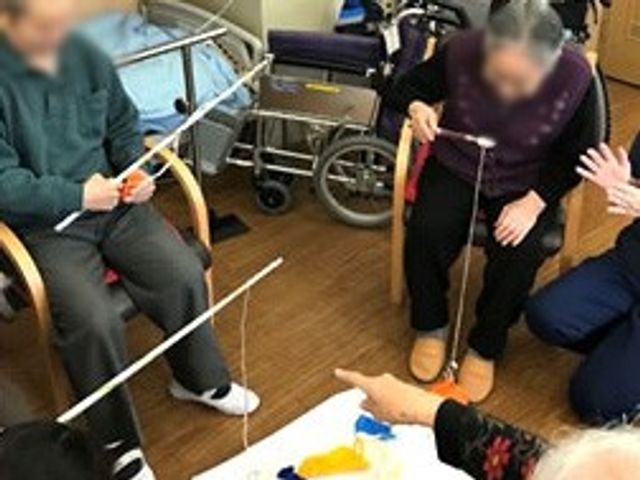広々とした活動場所 内観   ゆったりとしたスペースでリラックスしながら、楽しみを共有する時間を過ごせます。
