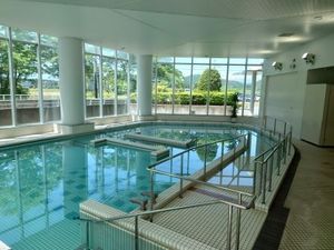 明るい浴室です  
