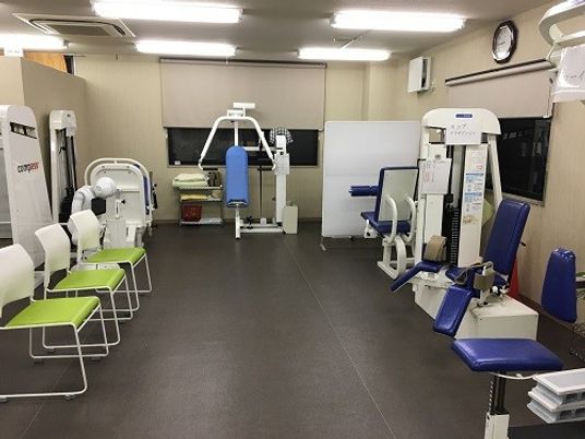 リハビリ設備が整った部屋
