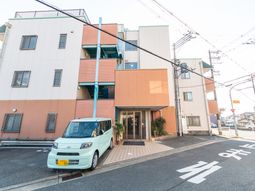 温かみのあるエントランス