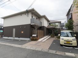 清潔感ある施設外観