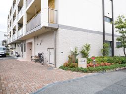 清潔感のある建物前景