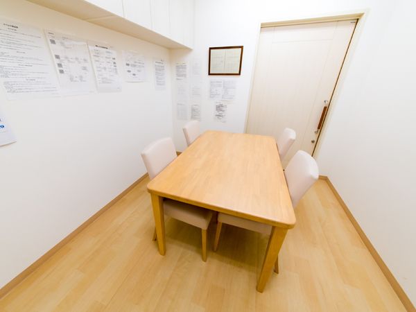 明るい会議室