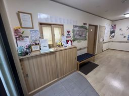 フロントカウンターの様子