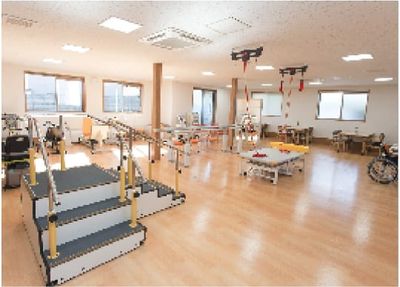 器具が並ぶ機能訓練室