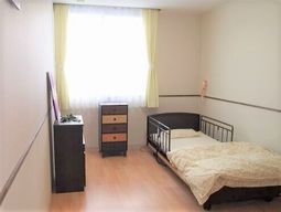 居室の明るい空間