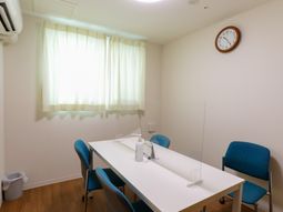 明るい空間の多目的室