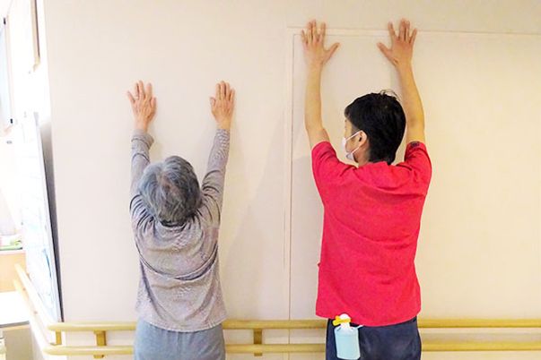 元気に運動する様子