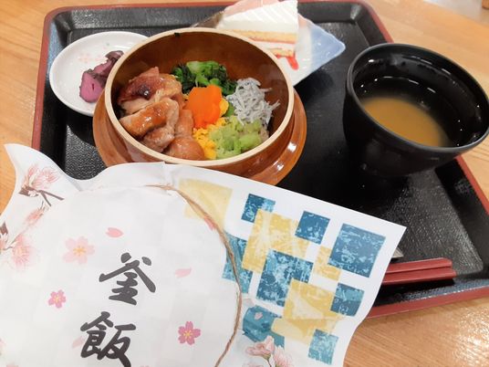 美味しそうな料理