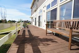 晴れた日のテラス概観