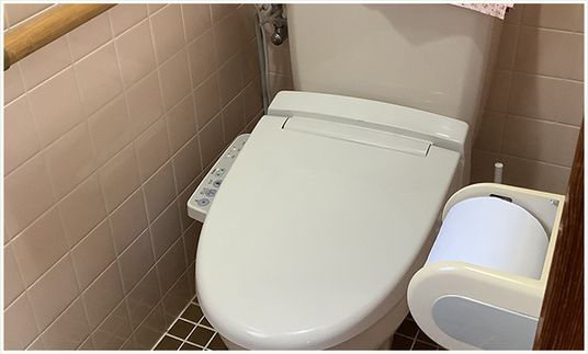 清潔感のあるトイレスペース