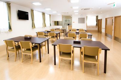 明るいダイニングルーム