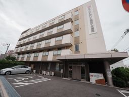 4階建ての建物