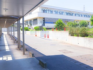 旭神経内科リハビリテーション病院の外観